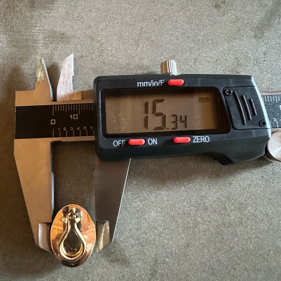 ILLUMINATING ESTATE TAMBETTI 14K BEZELED CABOCHON AQUAMARINE CLIP ON EARRINGS - Picture 10 of 12